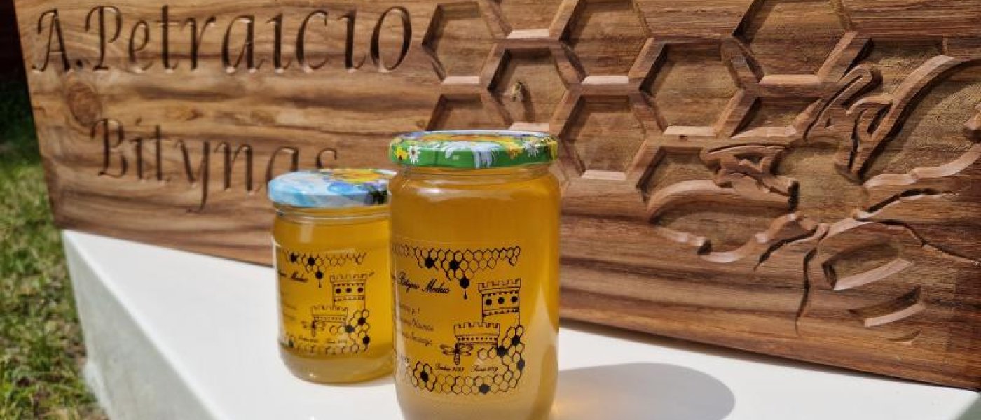 Honey and dried pollen