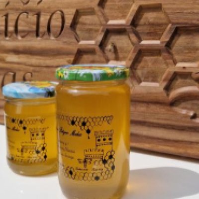 Honey and dried pollen