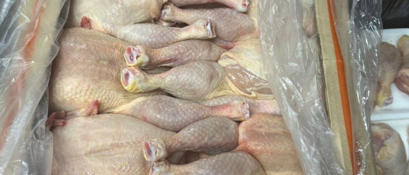 Freshly produced whole chickens